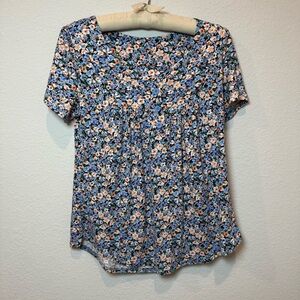 Floral Short Sleeve Top - Blue and Pink